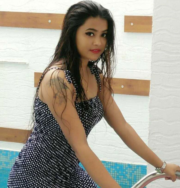 Hire Surat Escorts Services Through WhatsApp Chat